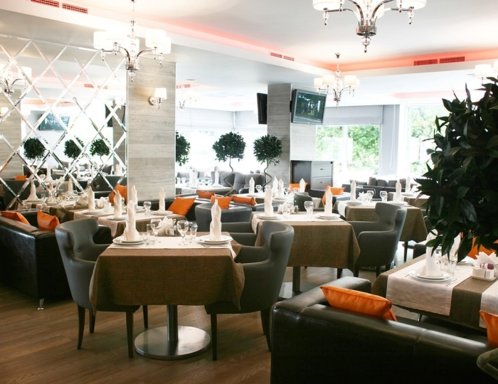 Ресторан Café La Foret - Парк-отель Tulip Inn Sofrino / Тюлип Инн Софрино