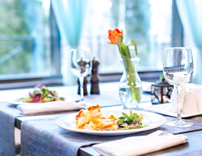 Ресторан «Бобры и Белки» - Парк-отель Tulip Inn Sofrino / Тюлип Инн Софрино